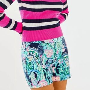 Lily Pulitzer Malie Stretch Short - Lookin Sharp